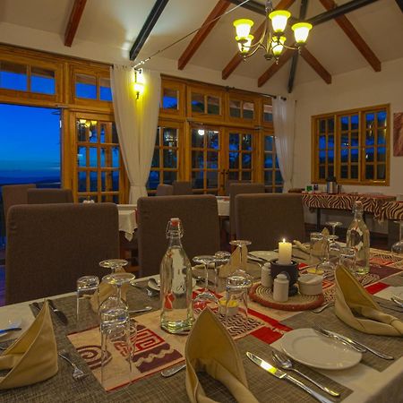 Lions Paw Ngorongoro Hotel Ngoại thất bức ảnh
