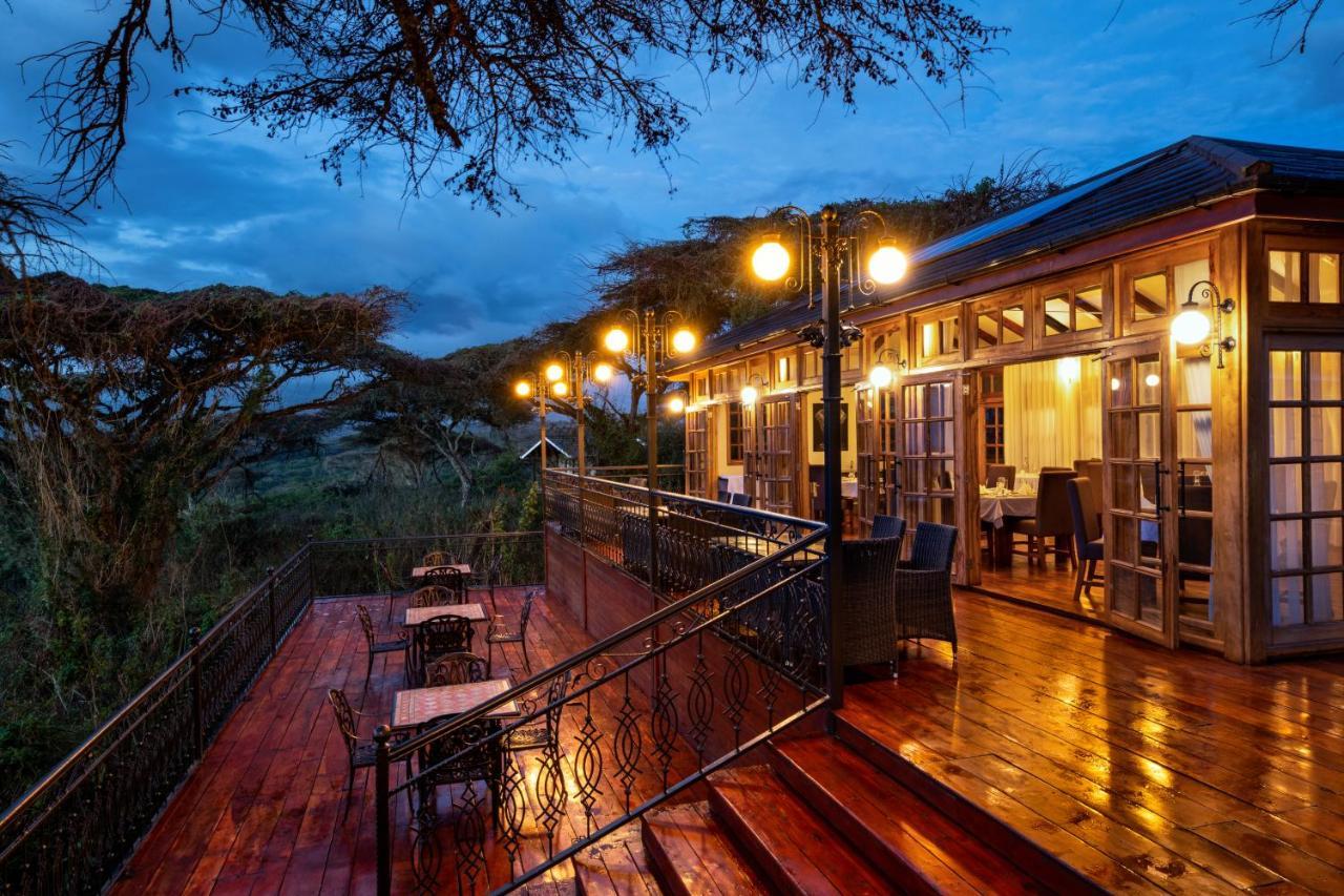Lions Paw Ngorongoro Hotel Ngoại thất bức ảnh