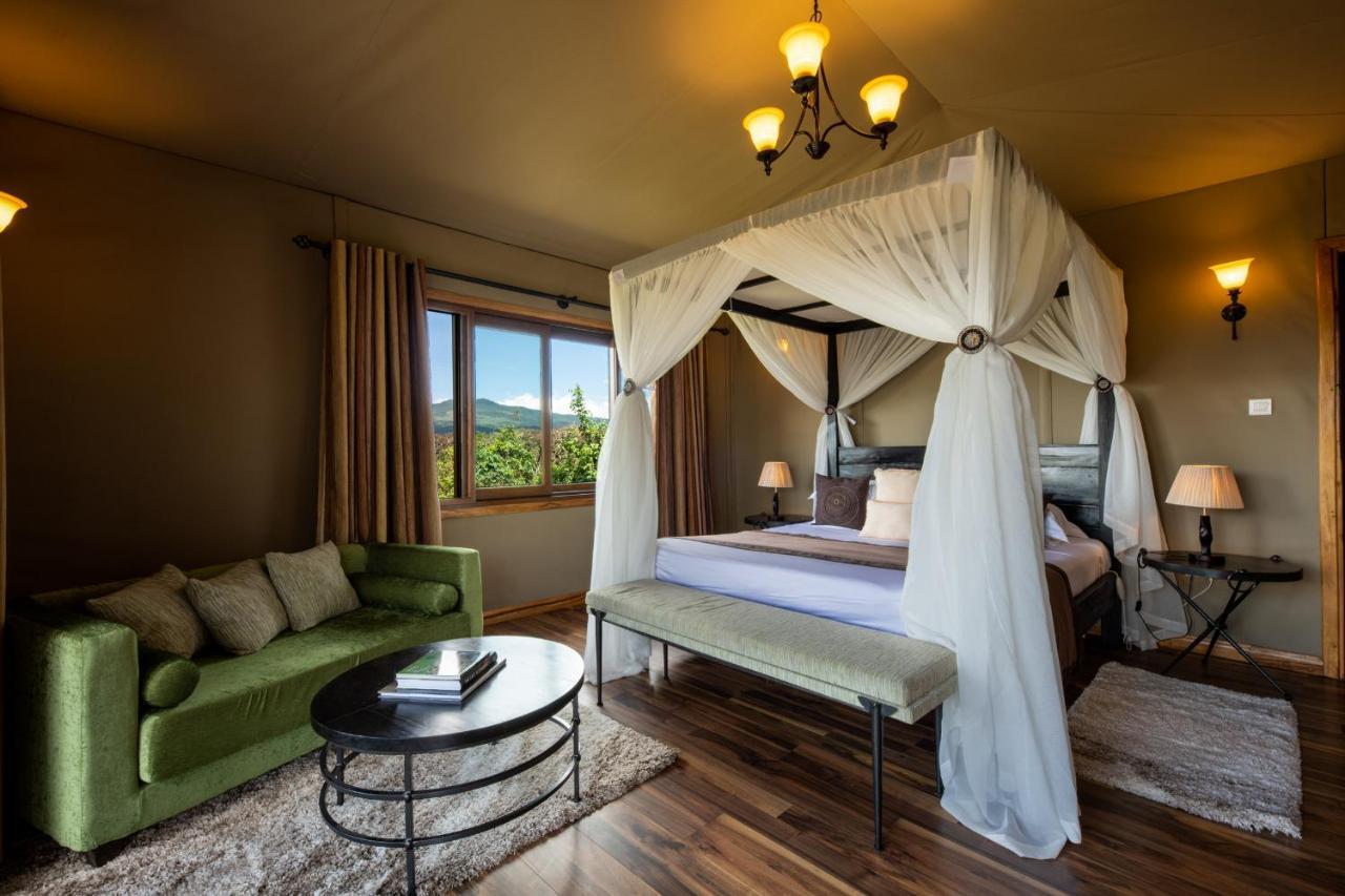 Lions Paw Ngorongoro Hotel Ngoại thất bức ảnh